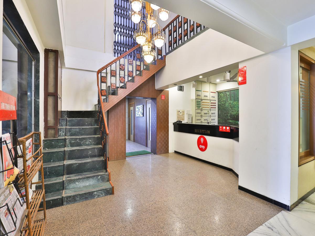 Hotel Ostria Surat Eksteriør billede
